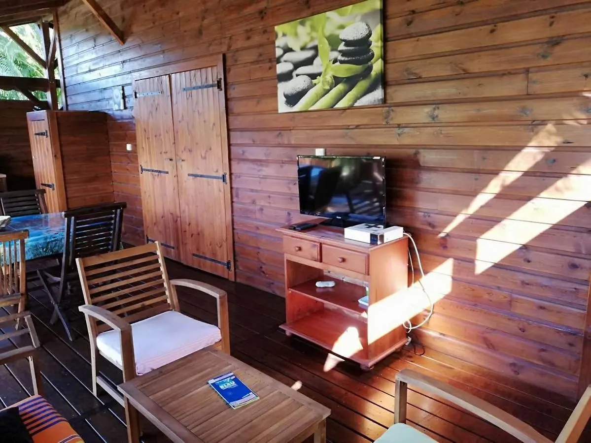 Gites Les Lodges Des Hauts De Deshaies Bungalow Aruba
